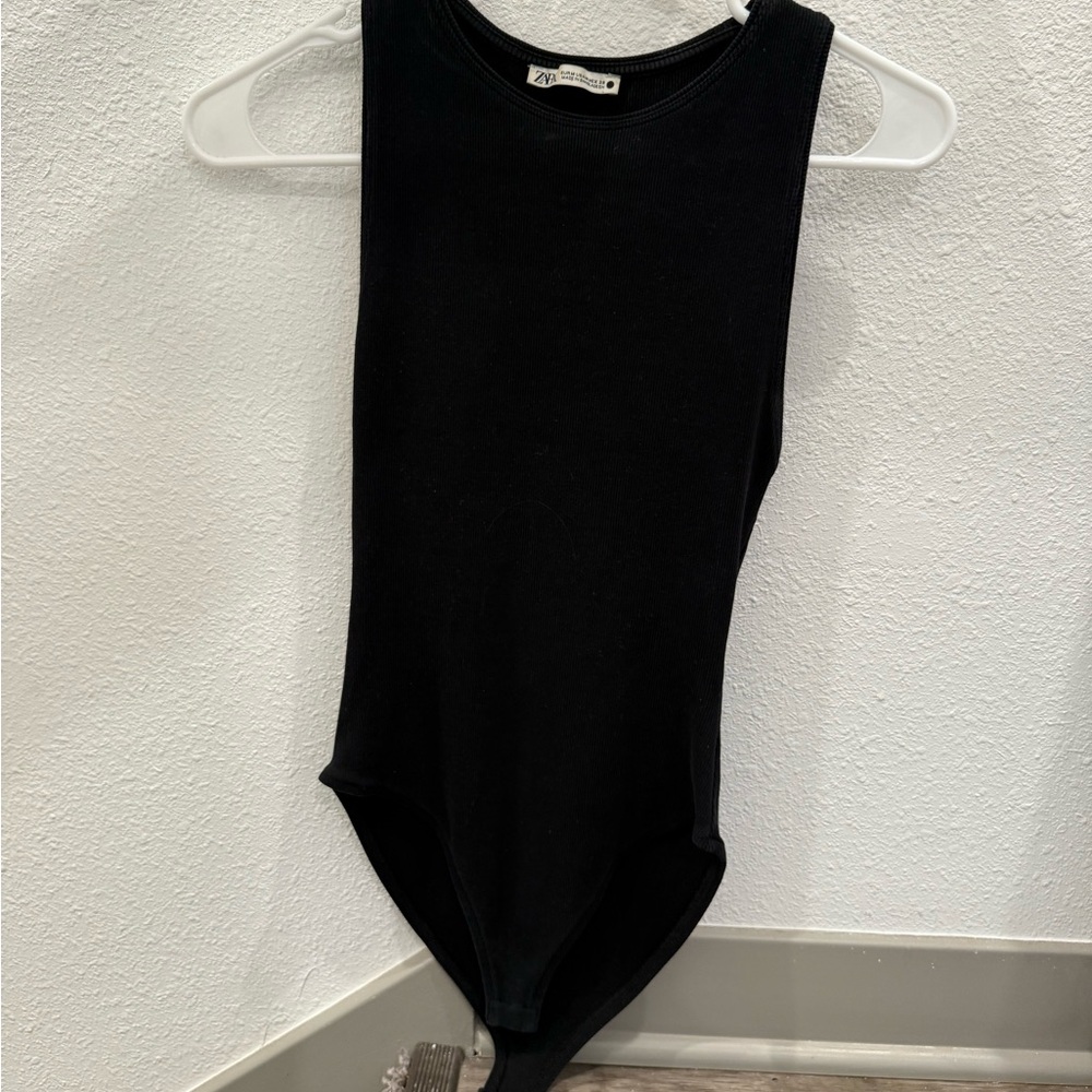 Zara Black Sleeveless Bodysuit